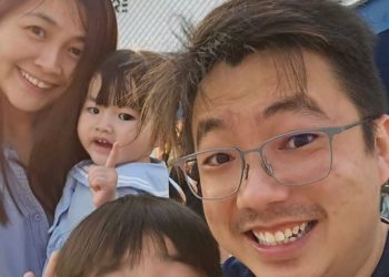 A 39-year-old accountant knew AI was coming for his job — so he started vibe coding