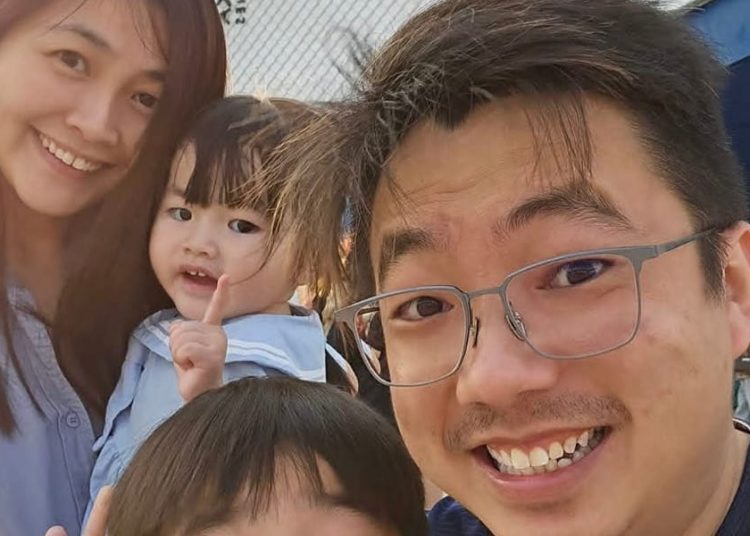 A 39-year-old accountant knew AI was coming for his job — so he started vibe coding