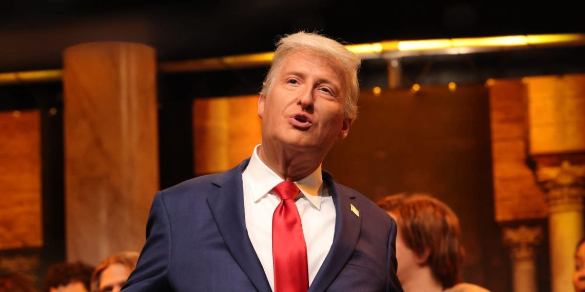 ‘SNL’ returns to a late-night world still finding its footing in Trump’s 2nd term