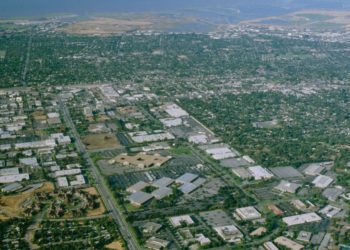 AI is supposed to kill jobs. Instead, AI companies are hiring in droves, fueling a resurgence of Silicon Valley offices.