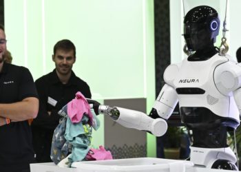 AI startups are paying people to film themselves folding laundry — and they’ll use this data to train robots
