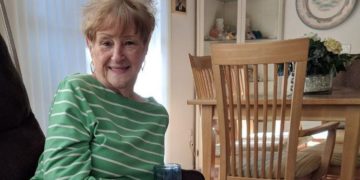 My 93-year-old great aunt is still thriving. Her anti-aging secret? Watching football every Sunday.