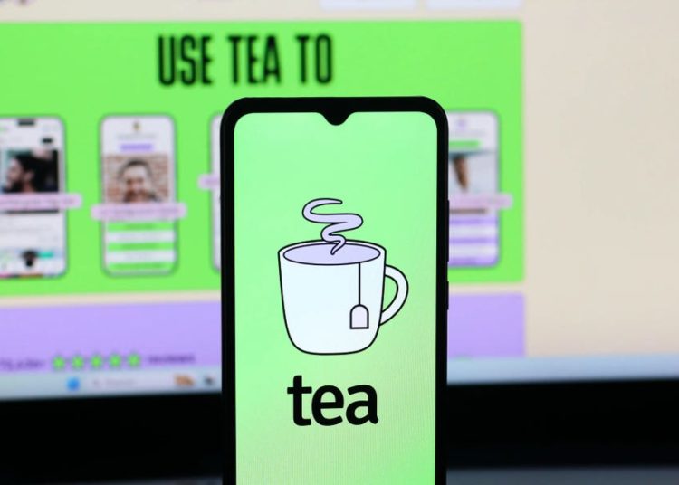 Apple is cracking down on those viral ‘Tea’ apps, citing persistent privacy concerns