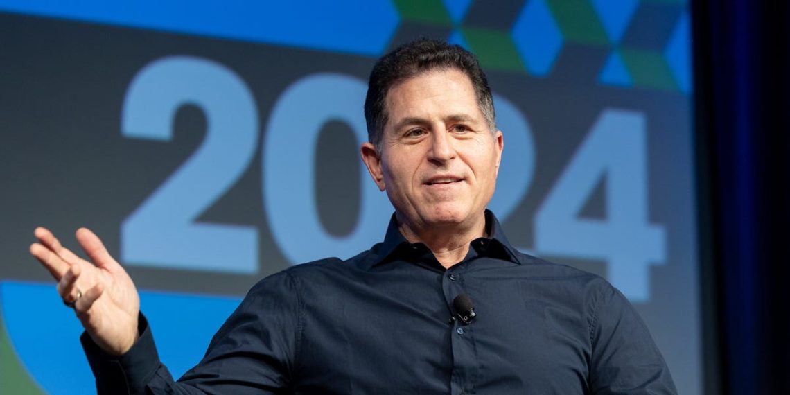 Michael Dell seems very happy about JPMorgan’s new $3 billion office, and a single photo shows why