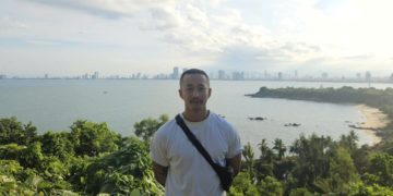 I took a gap year to teach English in Vietnam after getting laid off. It changed how I see myself.