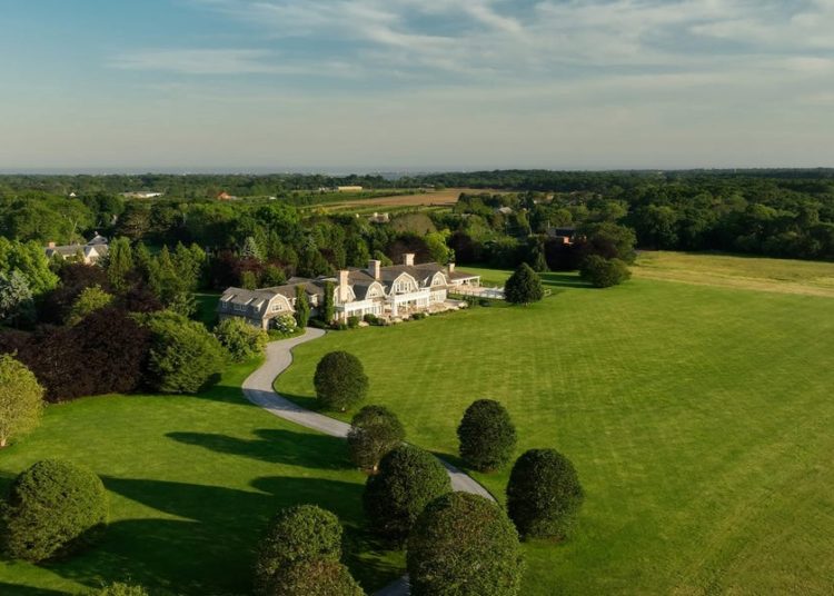 A $125 million equestrian estate is the most expensive home for sale in New York. Look inside the massive property.