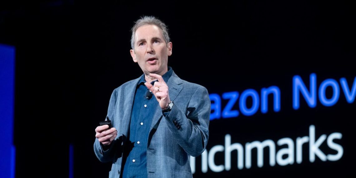 Amazon to cut 14,000 corporate jobs