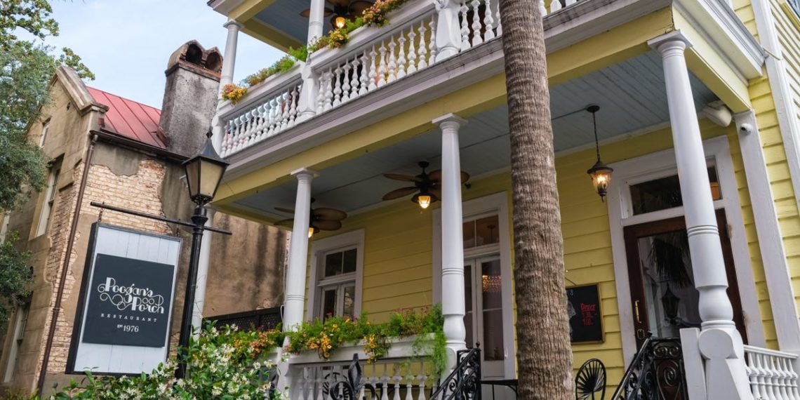 10 of the most haunted restaurants in the US