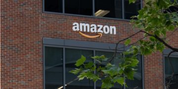 One chart shows how Amazon’s layoffs are a drop in the bucket after its pandemic-era hiring spree