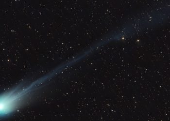 A 17 Year Comet Is Firing Off Radio Signals. What Does That Mean?