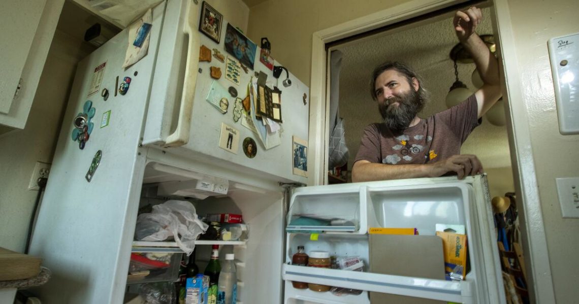 A fridge for every apartment in California, thanks to a new law
