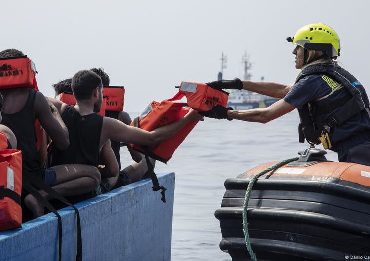 Alone at sea, unaccompanied refugee minors in mortal danger