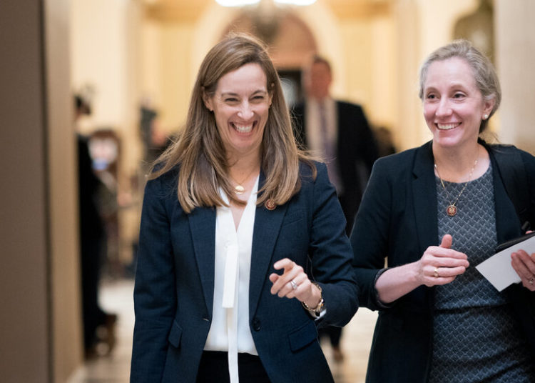 Amid a Record Party Investment, Two Candidates for Governor Join Forces