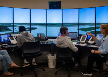 As Shutdown Slows Air Traffic Training, These Schools Are Stepping In