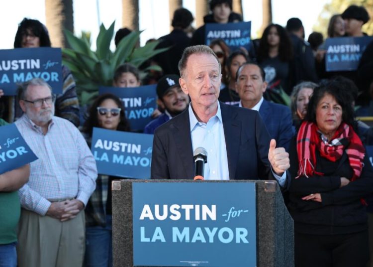 Austin Beutner assails Karen Bass over rising city fees he says are “crushing families”