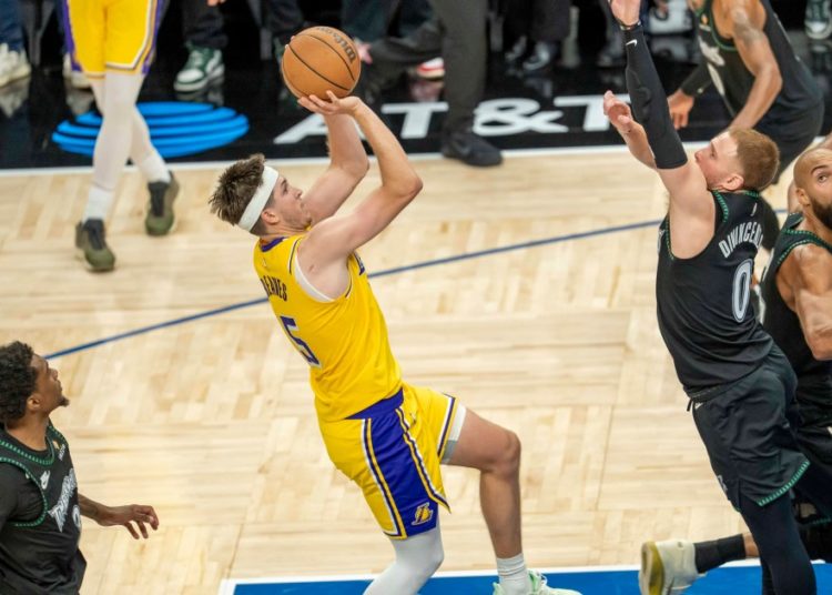 Austin Reaves, Lakers beat Timberwolves at the buzzer