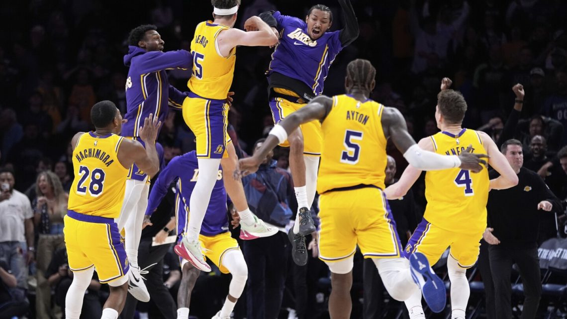 Austin Reaves gives short-handed Lakers another reason to rely on him with buzzer-beater vs. Wolves