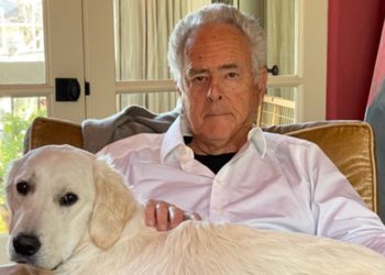 Bob Broder Memorial Set As Chuck Lorre Honors Late Agent With ‘Georgie & Mandy’ Vanity Card