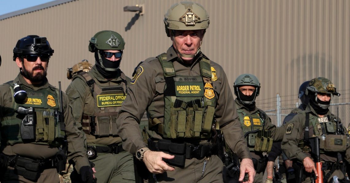 Border Patrol chief says agents’ use of force in Chicago “has been exemplary”