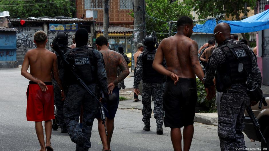 Brazil: 20 dead, including police, in major Rio drugs raid