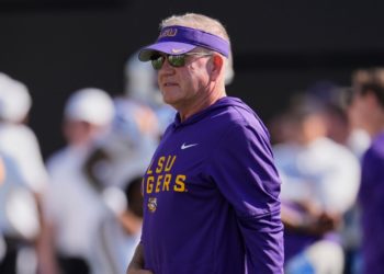 Brian Kelly out as LSU football coach
