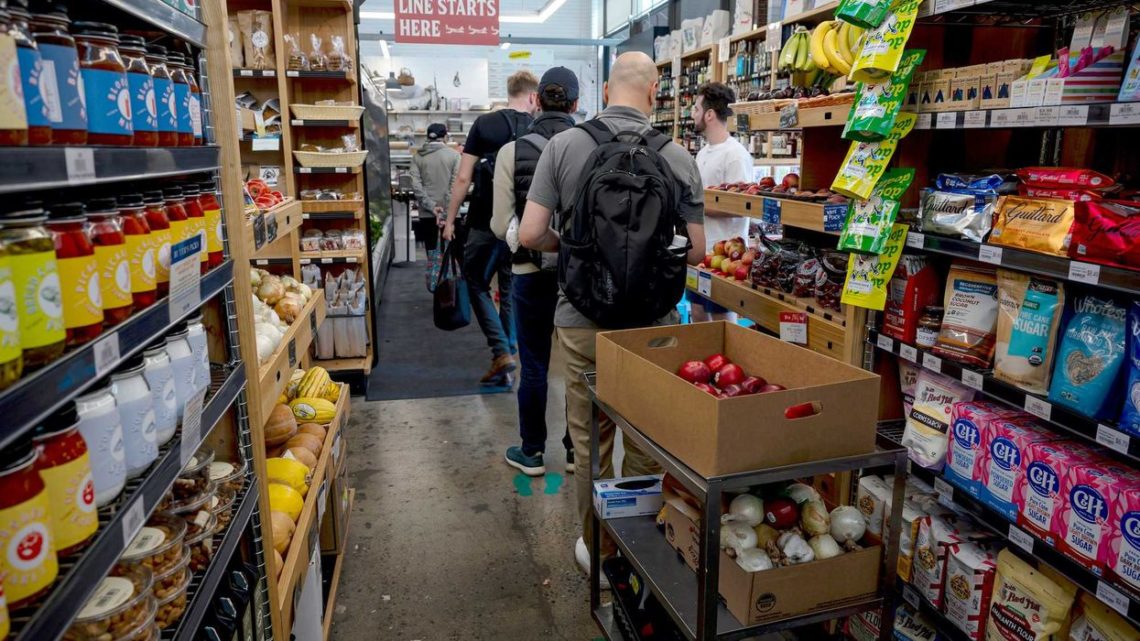 California police increase patrols around grocery stores ahead of possible food stamp shutoff