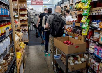 California police increase patrols around grocery stores ahead of possible food stamp shutoff