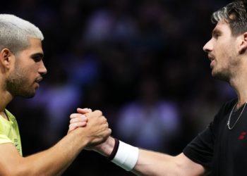 Carlos Alcaraz suffers shock loss to Cameron Norrie at Paris Masters