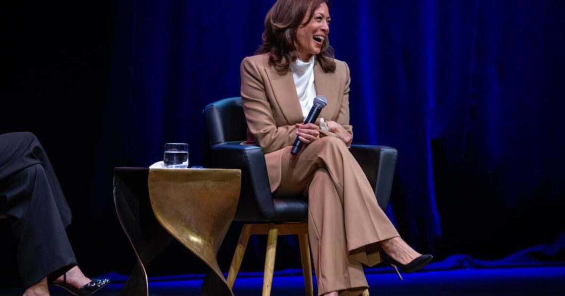 Commentary: These are thirsty times. No wonder Kamala Harris’ book tour is a fan fest