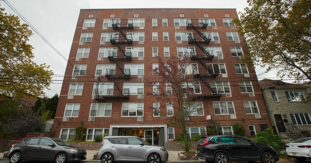 Cuomo Blasts Mamdani for His Rent-Stabilized Unit. But He Had One, Too.