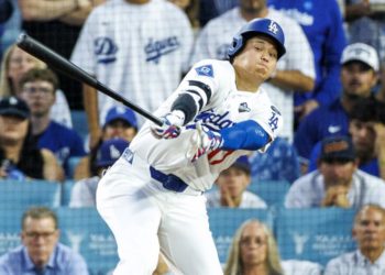 Dave Roberts issues World Series challenge to slumping Dodgers batters: ‘Compete and fight’