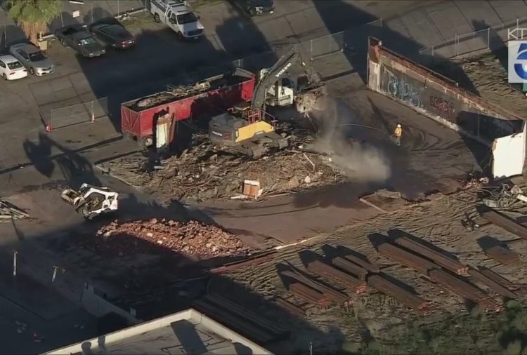 Demolition work underway at blighted Los Angeles mall