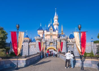 Disneyland Resort Lays Off About 100 Cast Members
