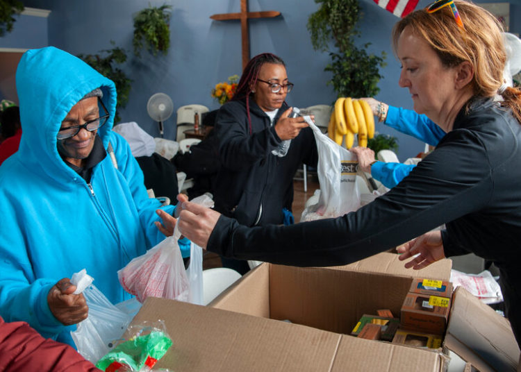Do You Rely on Food Stamps? Tell Us About How You’re Preparing for the Loss of Assistance.