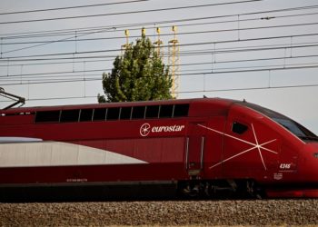 Eurostar wars: Virgin on track for cross-Channel trains after regulator approval