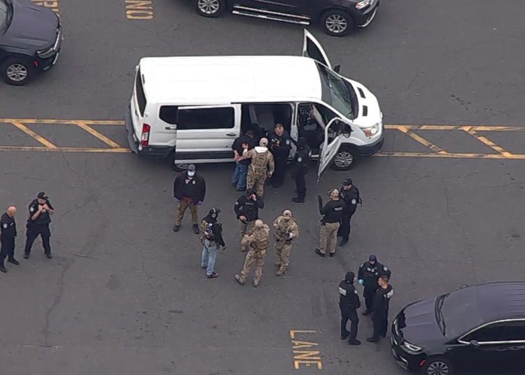 Feds arrest dozens of illegal aliens in sweeping New Jersey workplace raid