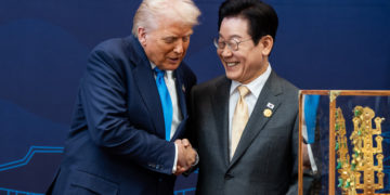 Feted as a Peacemaker in South Korea, Trump Finds Purpose for Overtures to Kim Jong-un