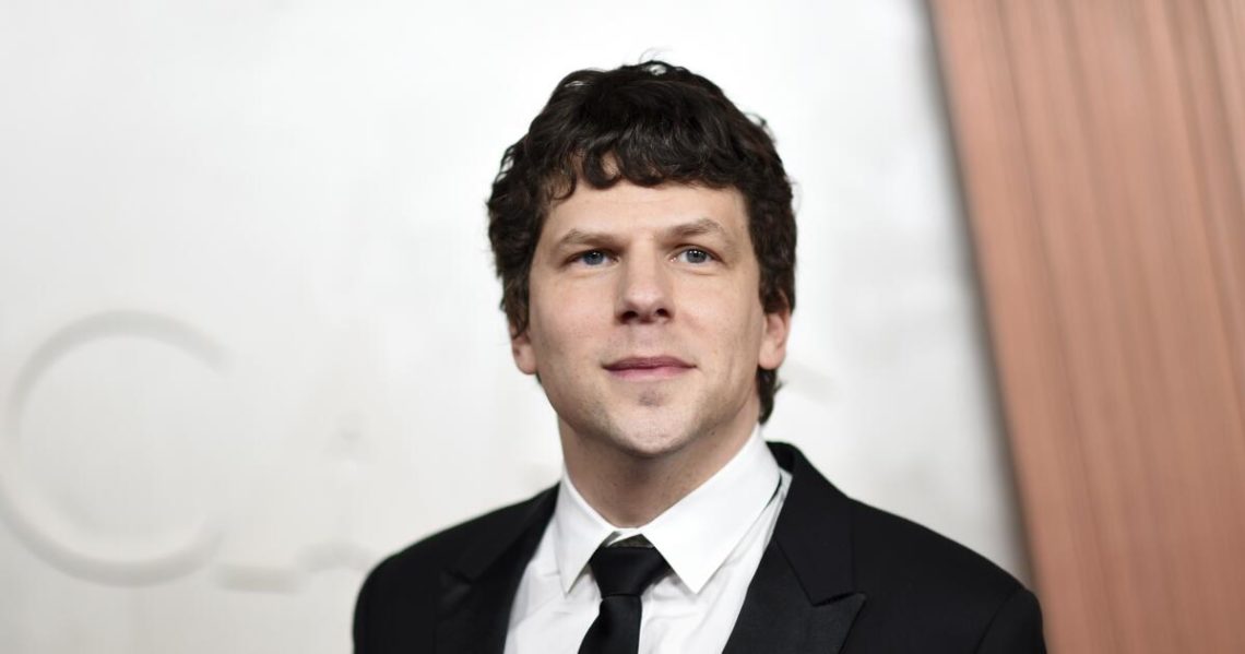 For his next trick, Jesse Eisenberg will make his kidney disappear — into a stranger