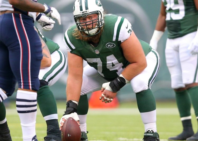 Former Jets center Nick Mangold dies at 41, less than 2 weeks after announcing he had kidney disease