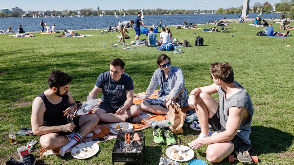 Germany news: Hamburgers are happiest Germans, study says