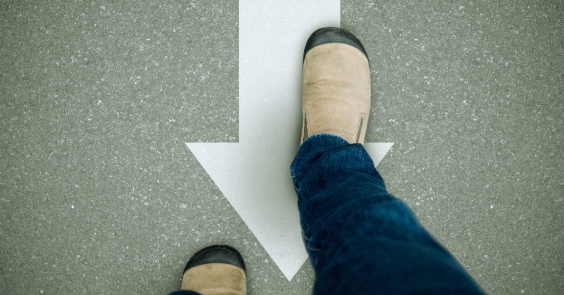 Get Fit Faster by Walking Backwards, Like a Fool