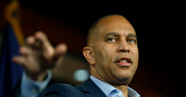 Hakeem Jeffries Rejects Legislation to Extend Obamacare Subsidies for One Year