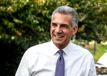 Hannity announces he will host town hall with GOP New Jersey gubernatorial candidate Jack Ciattarelli