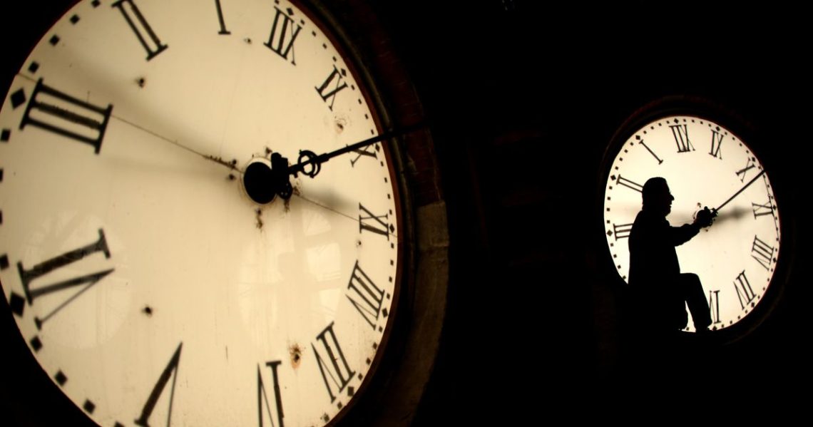 Here’s how Americans feel about changing the clocks, according to a new AP-NORC poll
