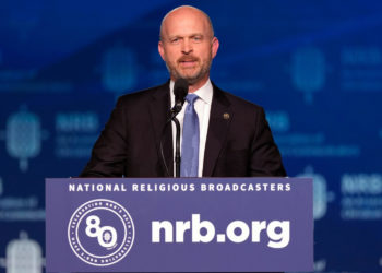 Heritage Foundation head defends Tucker Carlson for hosting white nationalist with antisemitic views