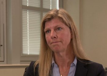 Hospitals seek exemption from new $100,000 visa fee: “We cannot afford that”