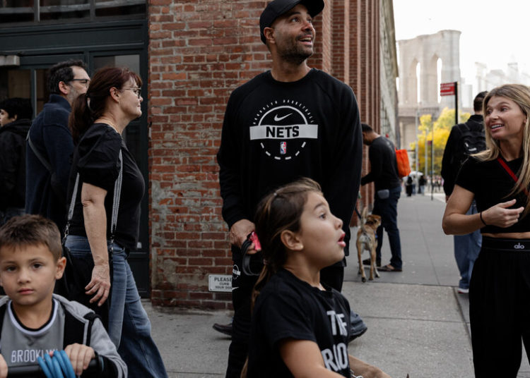 How Jordi Fernández, the Brooklyn Nets Coach, Spends an N.B.A. Off Day