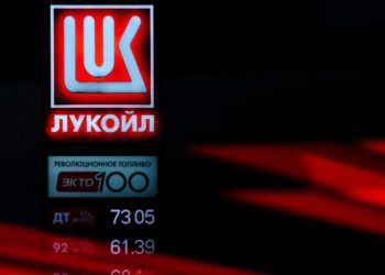 Hungary’s foot-dragging on Russian oil crashes into reality