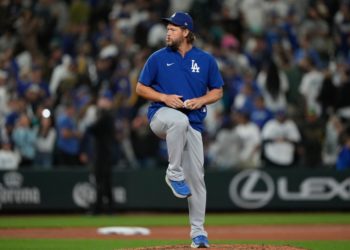 Ice Cube pays tribute to Clayton Kershaw