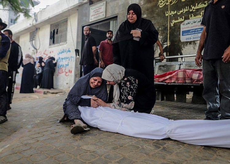 Israel Says Cease-Fire Restored After Strikes Kill More Than 100 in Gaza